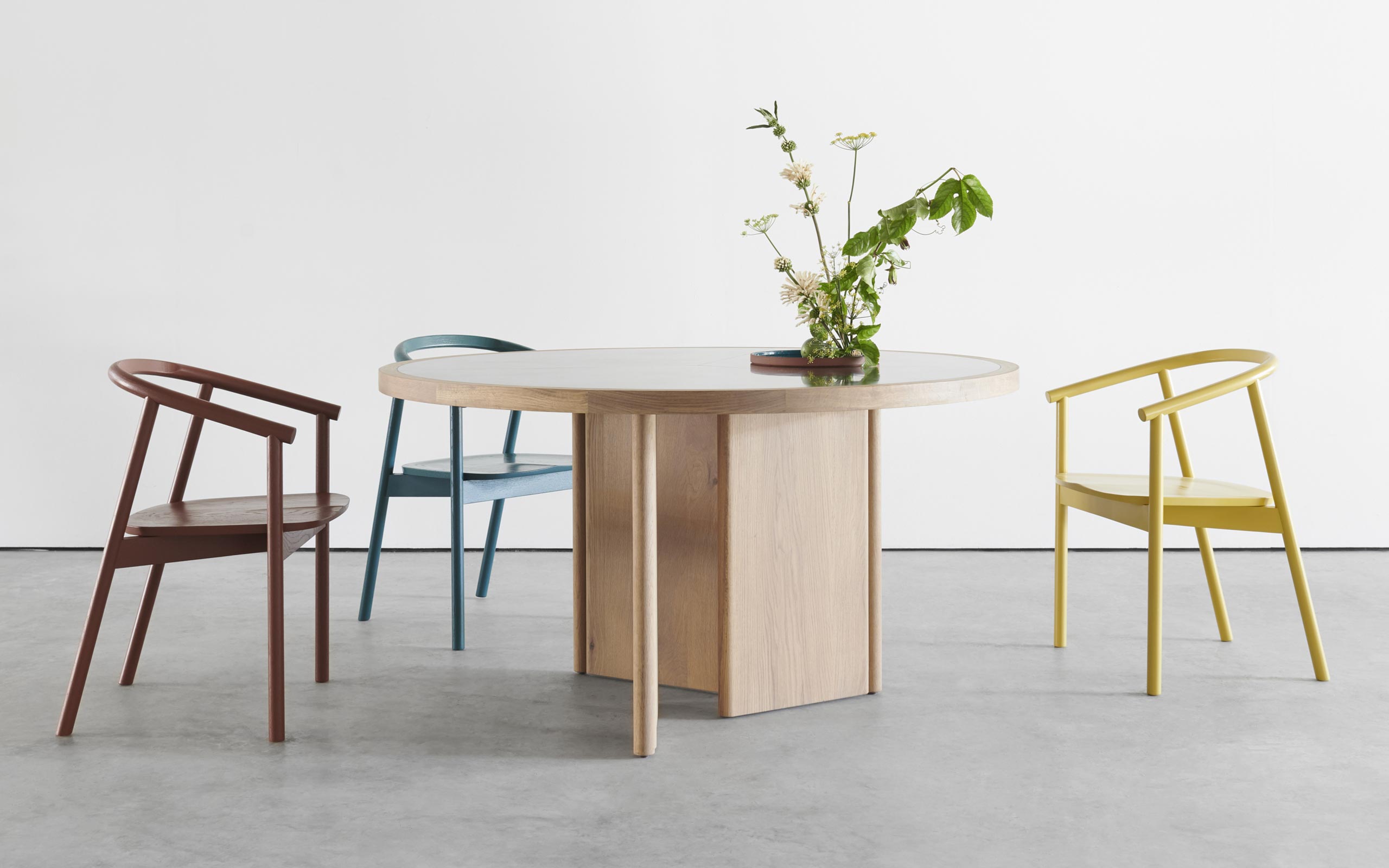Three Sided Table Rounded Living Room